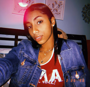 Meet your Posher, Imani